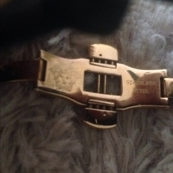 Versace Watch - Picture 4 of 8